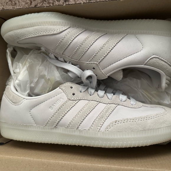 Adidas Women’s Sambas- Light Gray - Picture 2 of 3